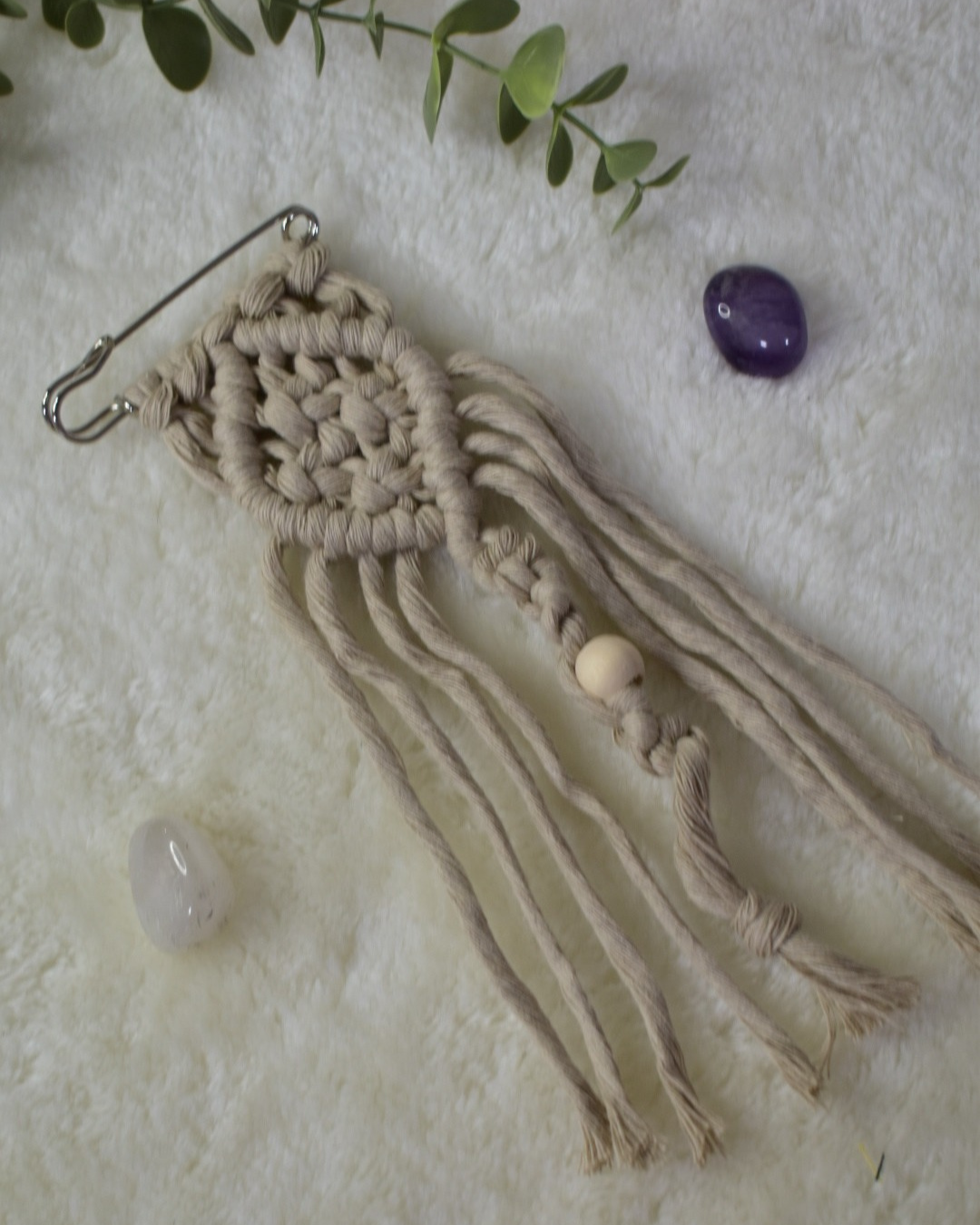 Broche Diamante – Imperdible en Macramé