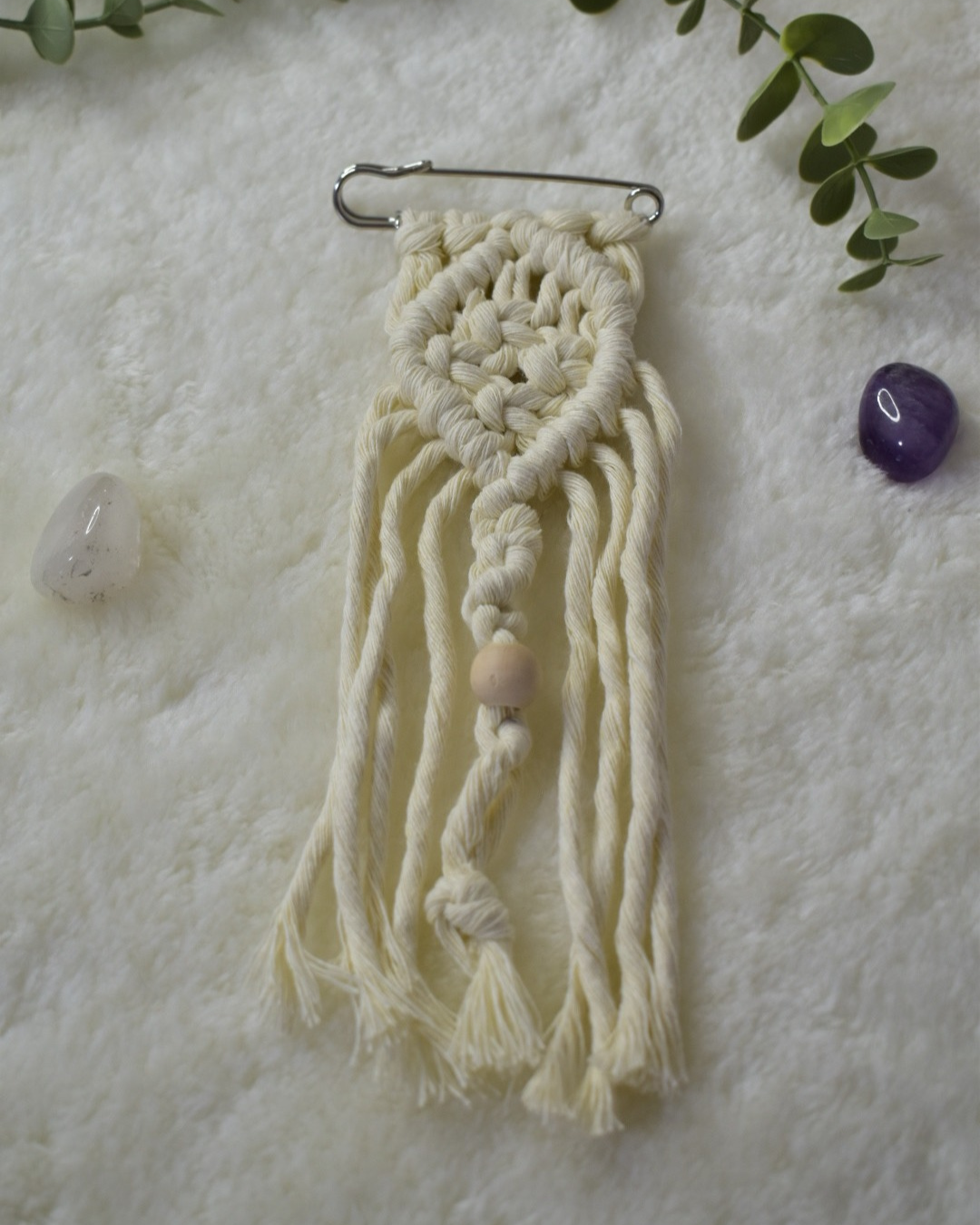 Broche Diamante – Imperdible en Macramé