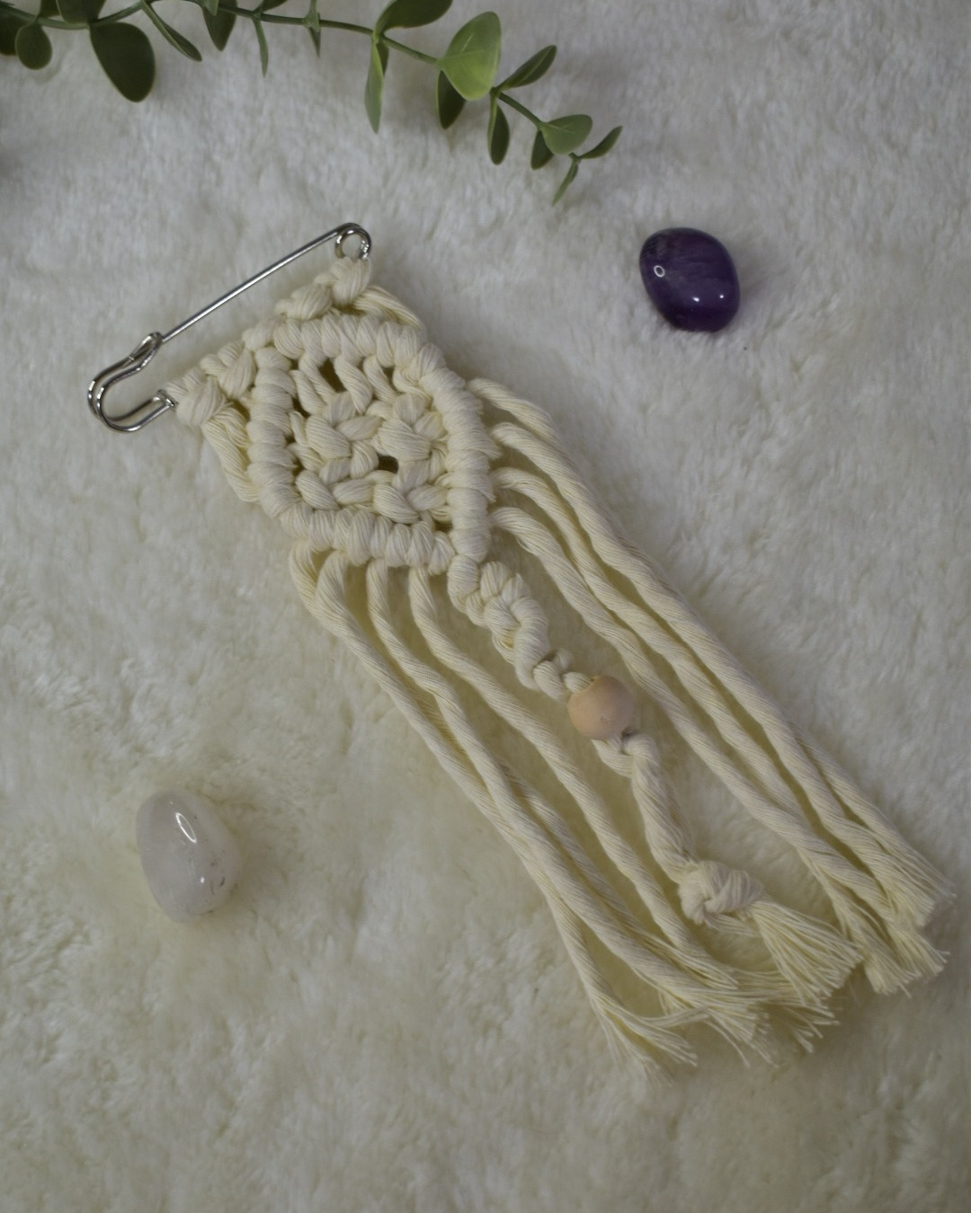 Broche Diamante – Imperdible en Macramé